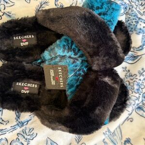 Skechers Black and Blue Fuzzy Slippers
